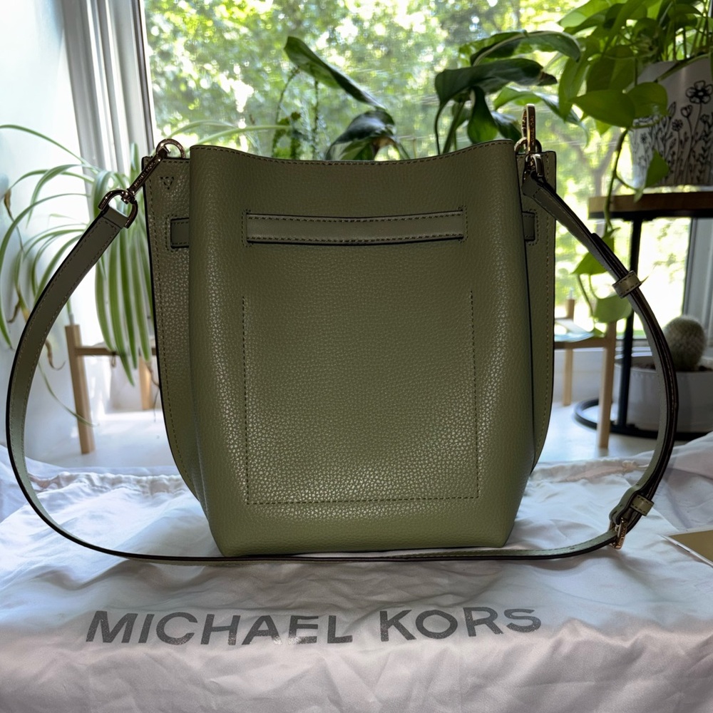 Michael Kors Green Pebbled Leather Shoulder Bag with Buckle Detail - Picture 8 of 10